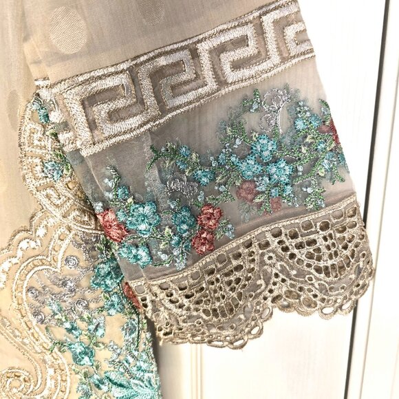 Maria b 3 Piece Lawn Suit - Picture 7 of 13